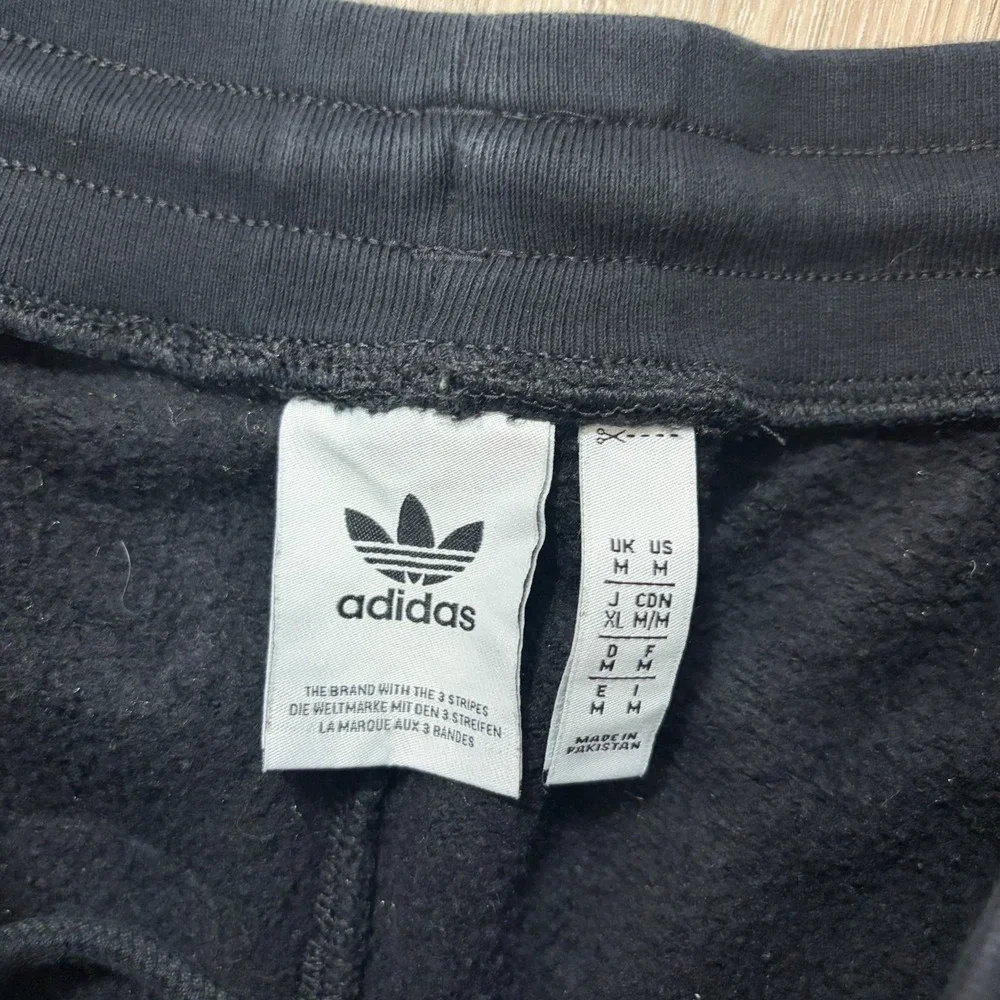 Adidas Essentials Cuff Sweat Pants Jogger Black Mens Medium IR779 Fleece - Picture 4 of 5